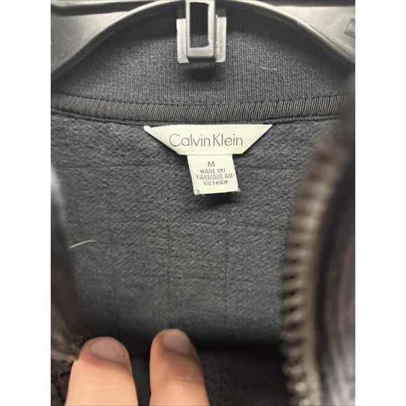 Calvin Klein Men's Black Quilted Jacket with Rib Knit Trim - Medium - Picture 4 of 9